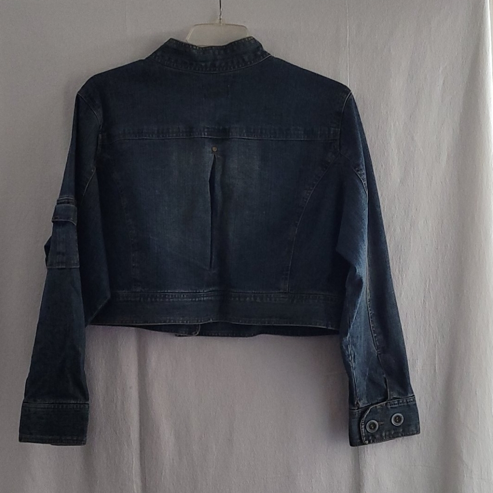 Jacket - Picture 4 of 5